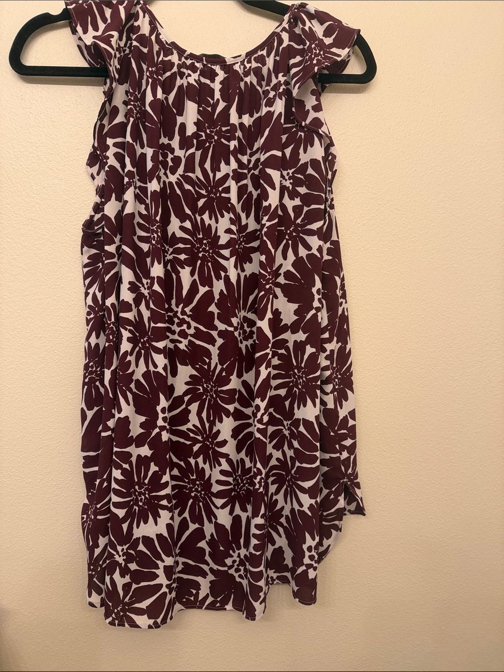 LOFT Burgundy and Cream Floral Sleeveless top camisole shell - Picture 5 of 8